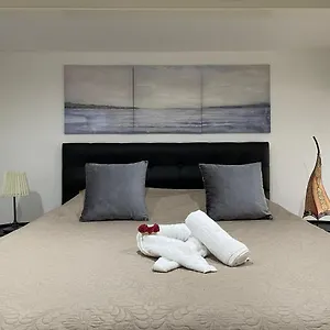  Apartamento Duplex Situe A 2min De La Gare Du Nord Bélgica