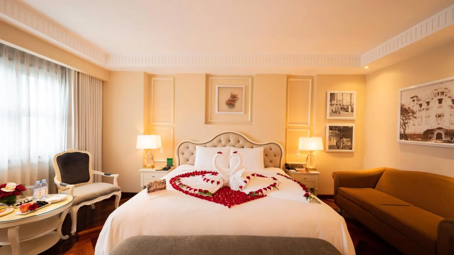 Hotel Majestic Saigon Ho Şi Min